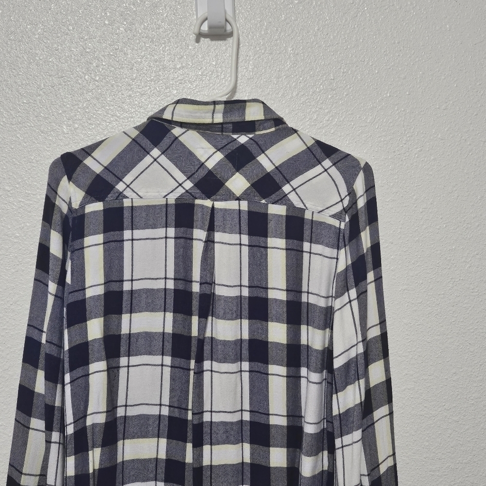 Rails flanel top size medium - Picture 9 of 13